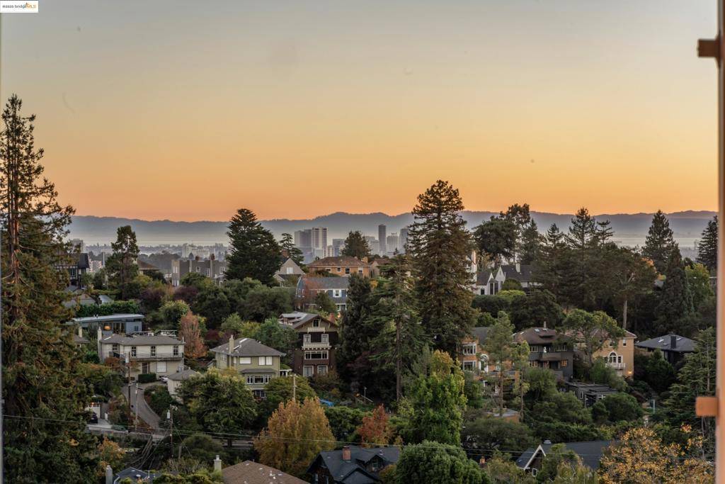 Berkeley, CA 94705,44 Oak Ridge Rd