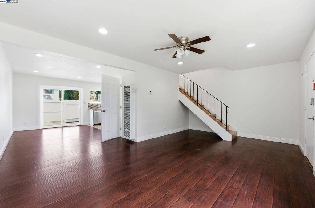 Fremont, CA 94536,38618 Royal Ann Cmn