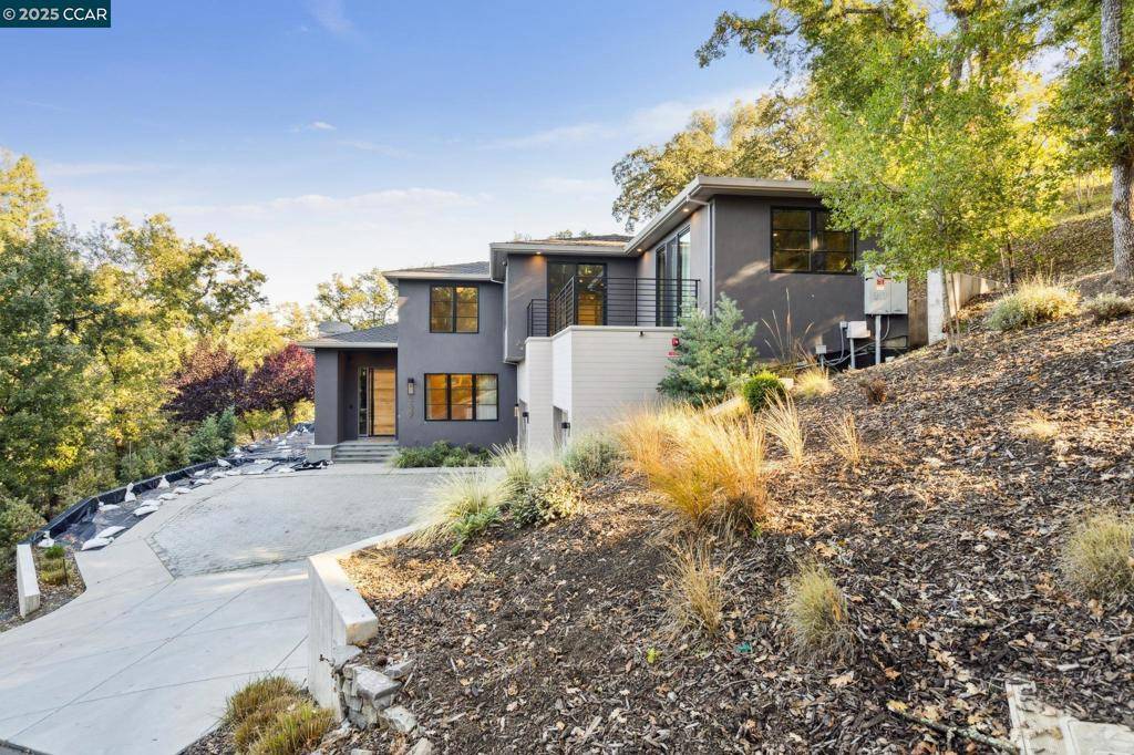 Lafayette, CA 94549,3647 Happy Valley Road