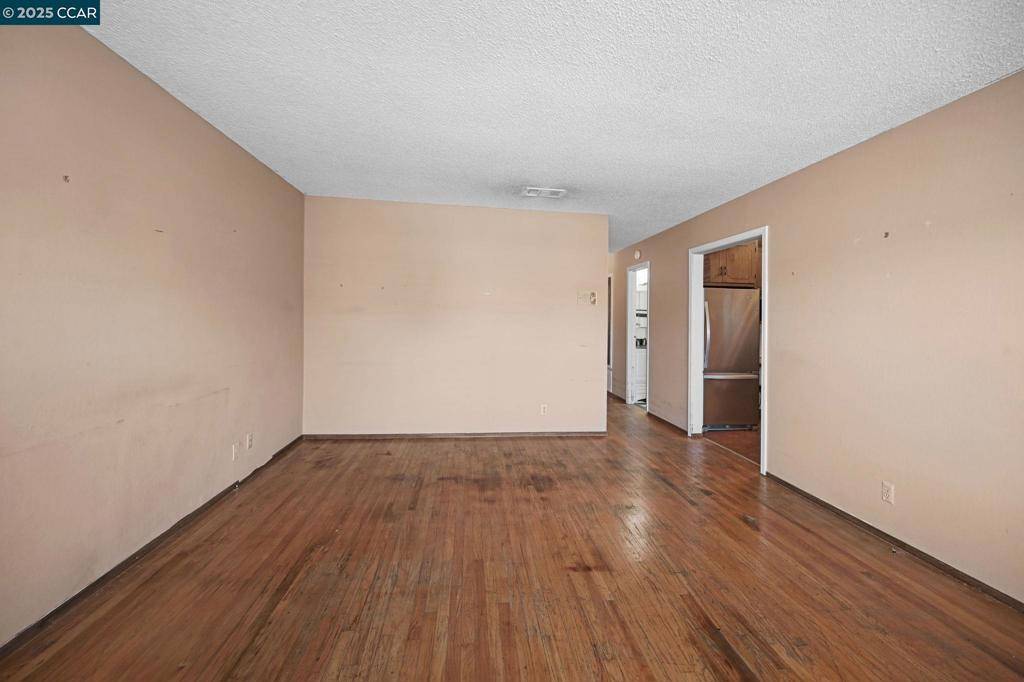 Martinez, CA 94553,1132 Paradise Dr