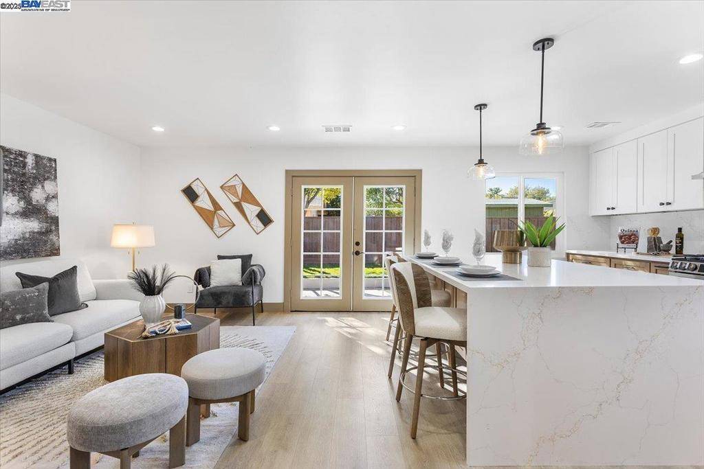 Pleasant Hill, CA 94523,77 Baylor Ln