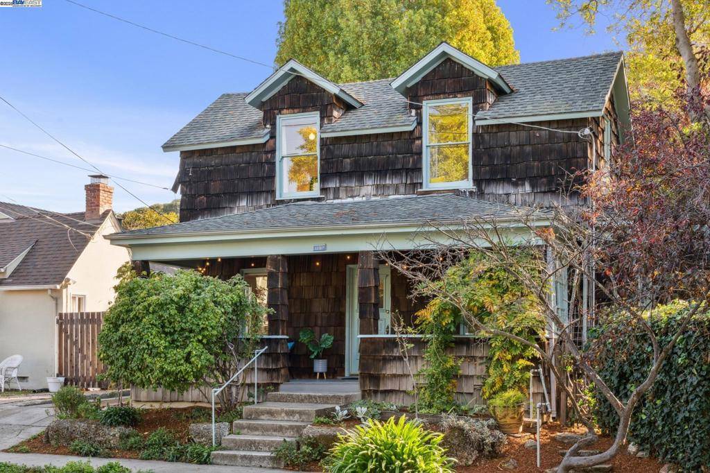 Albany, CA 94706,1197 CURTIS STREET