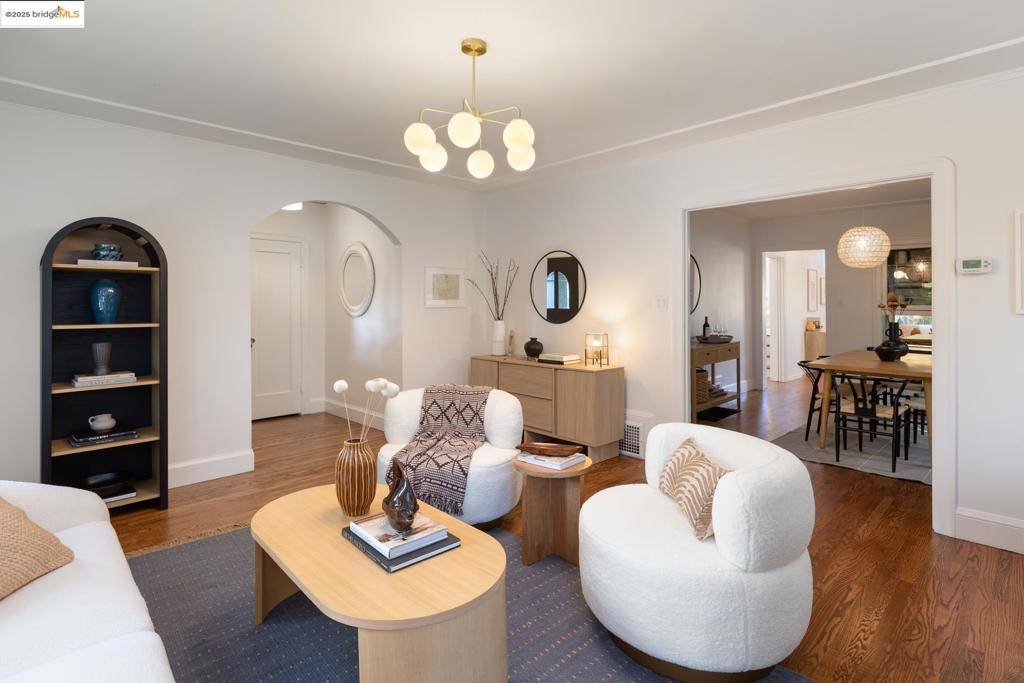 Oakland, CA 94609,558 North St