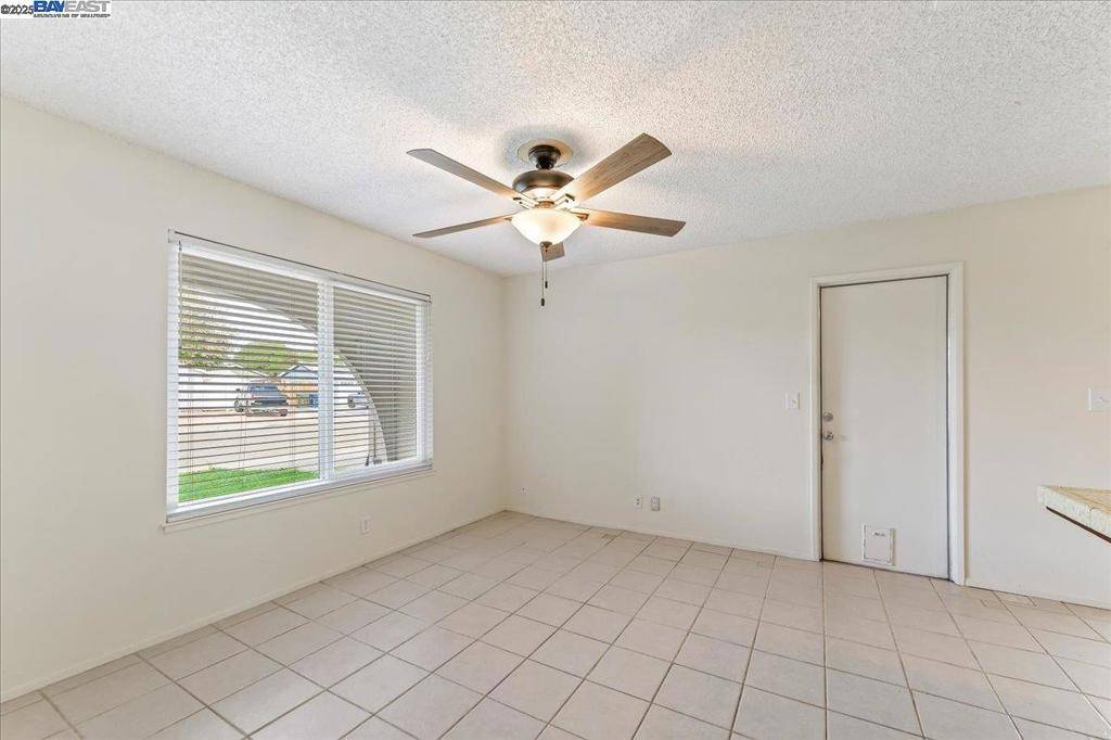 Livermore, CA 94551,5569 Idlewild Ave