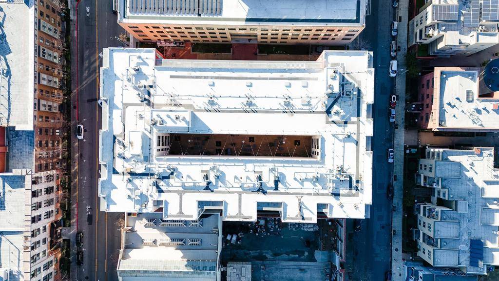 Oakland, CA 94612,630 Thomas L Berkley Way #403