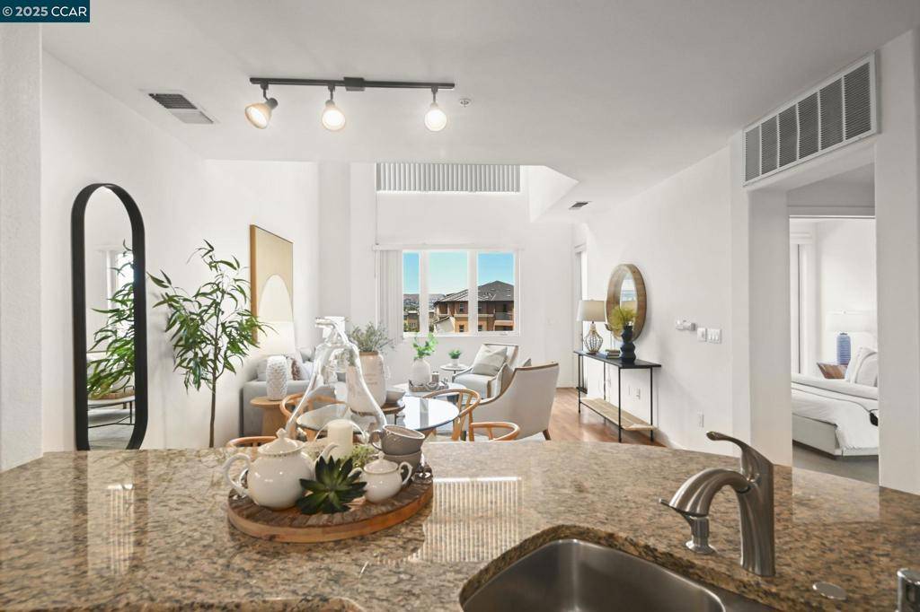 Dublin, CA 94568,5501 De Marcus Blvd #401