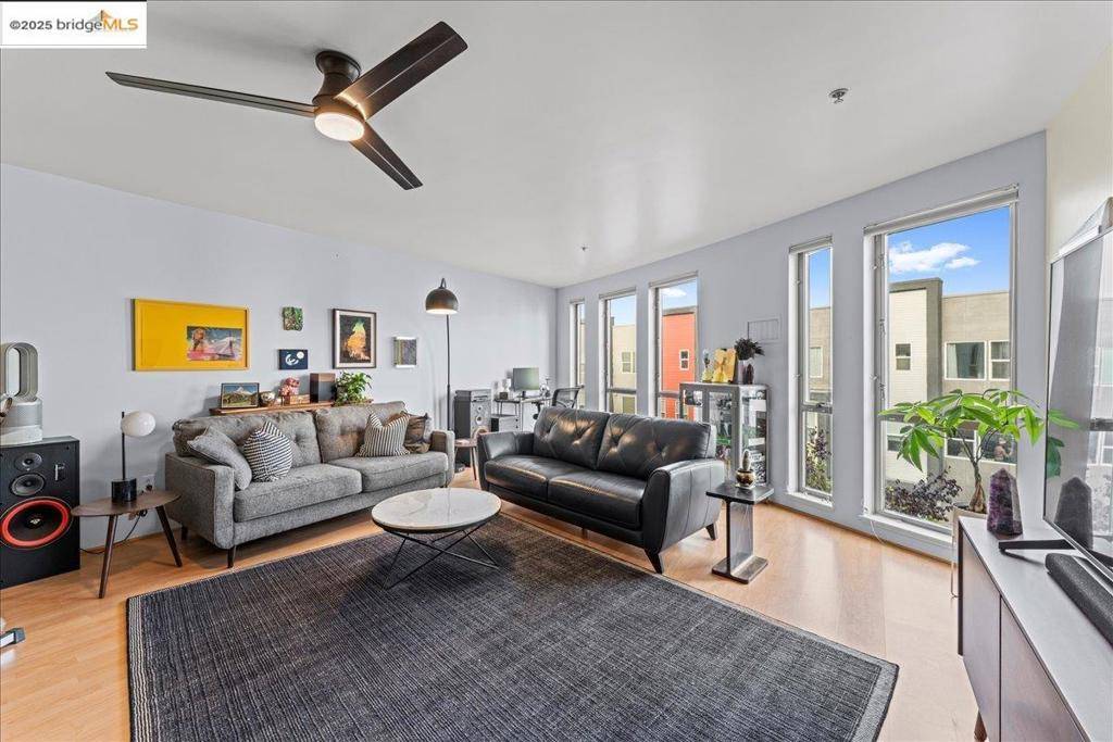 Oakland, CA 94607,1201 Pine St #354