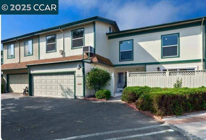 El Sobrante, CA 94603,965 Parkside Drive