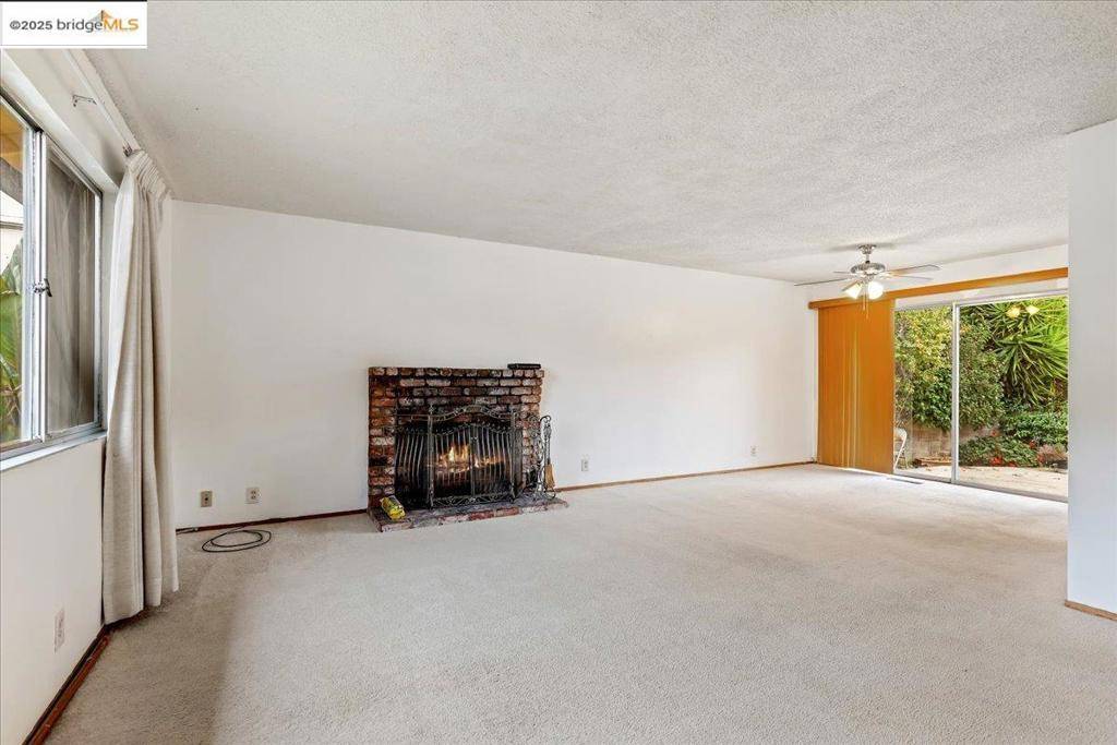 Oakland, CA 94605,4704 Scotia Ave