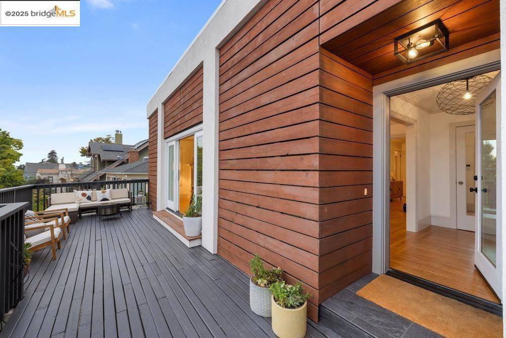 Berkeley, CA 94707-1723,589 San Luis Rd.