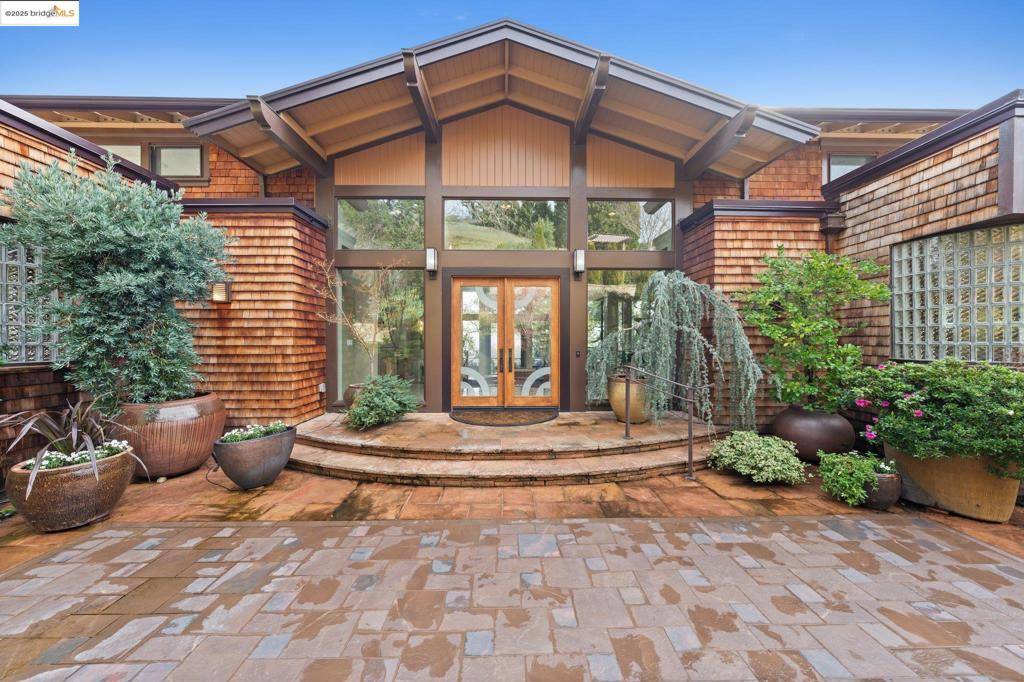 Lafayette, CA 94549,4110 Happy Valley Rd