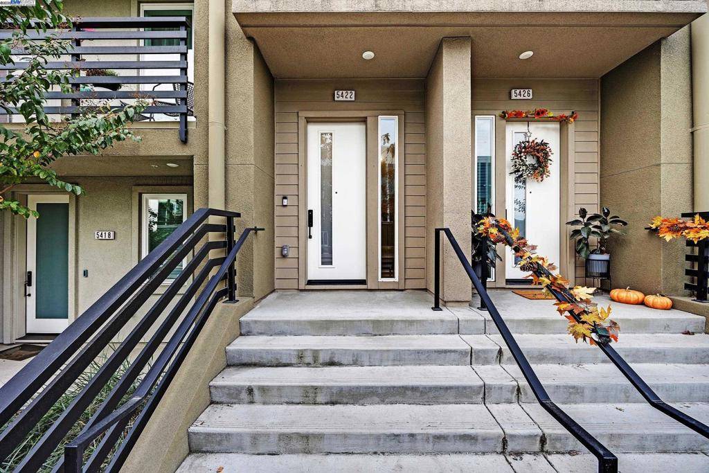 Dublin, CA 94568,5422 Arnold Rd