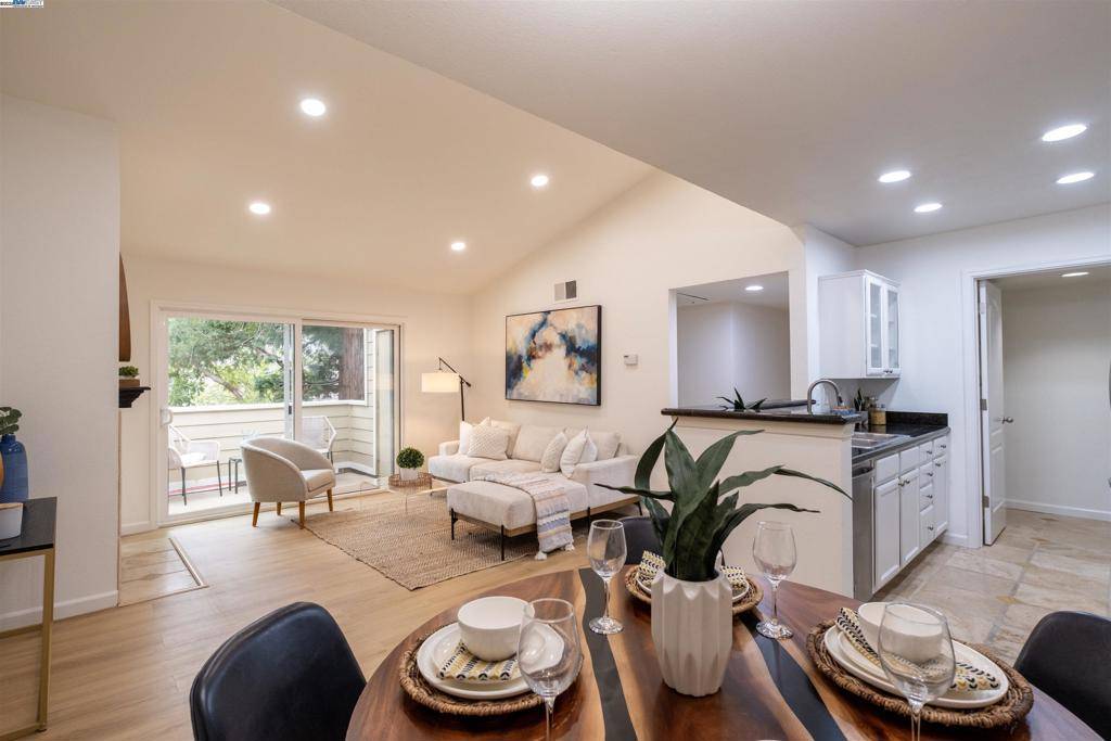 San Ramon, CA 94583,285 Reflections Dr #23