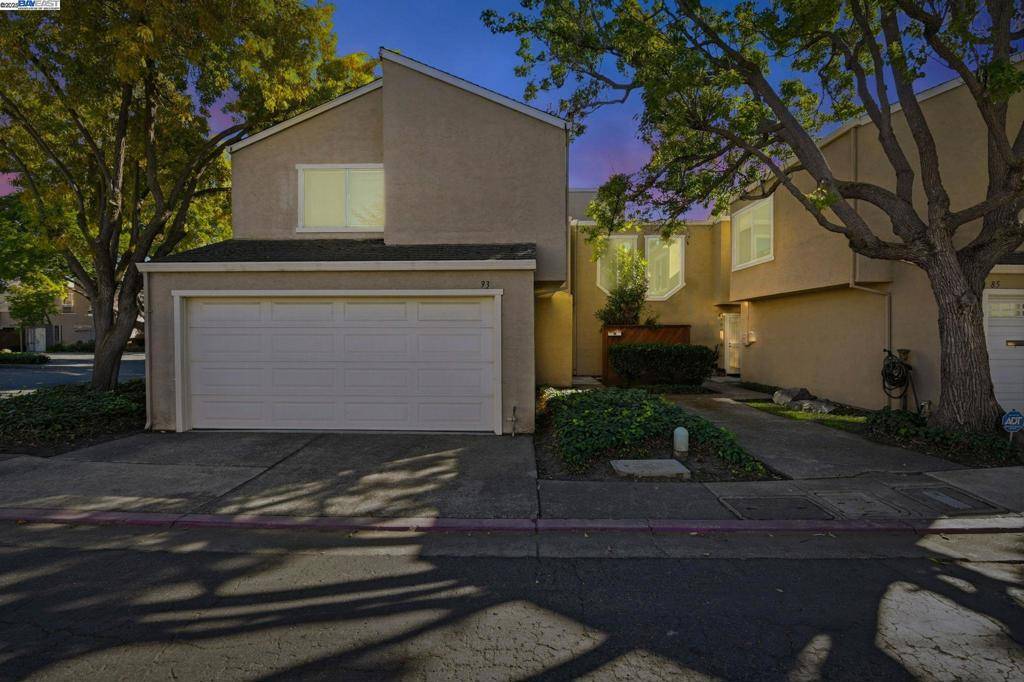 Hayward, CA 94544,93 Cassia Dr