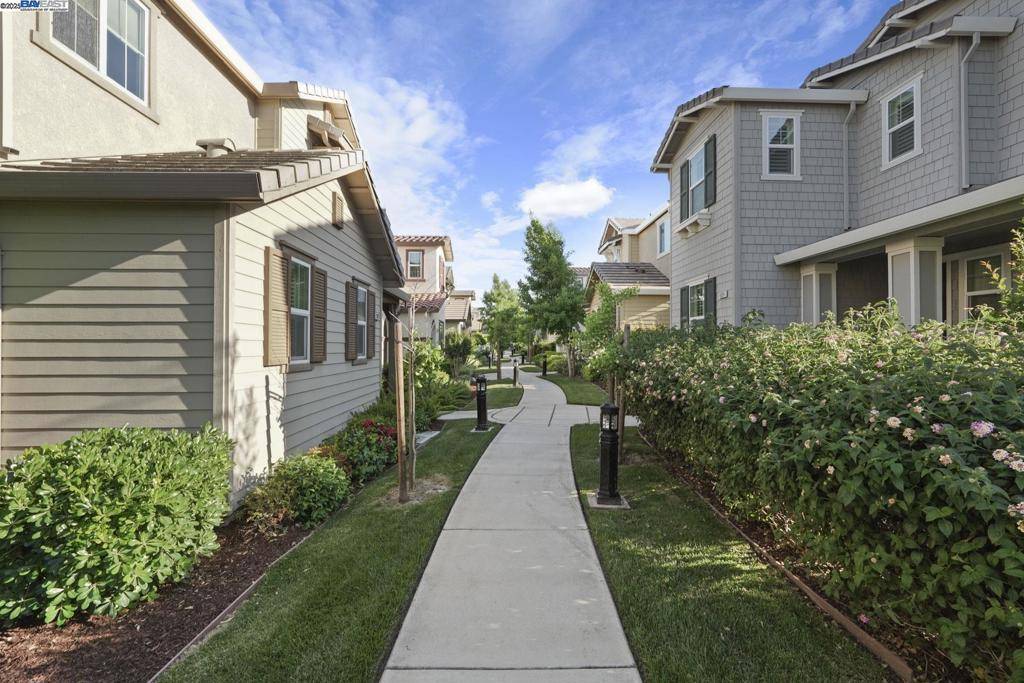 Mountain House, CA 95391,1025 S Fowler Ln