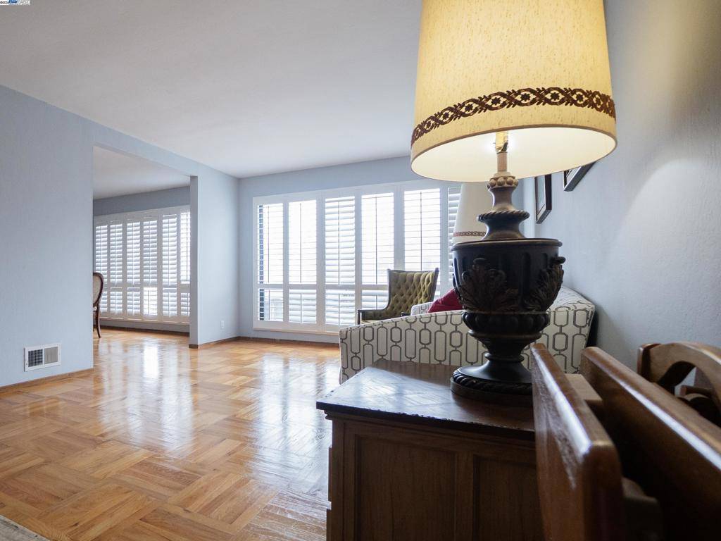 Daly City, CA 94015,231 Saint Catherine Dr