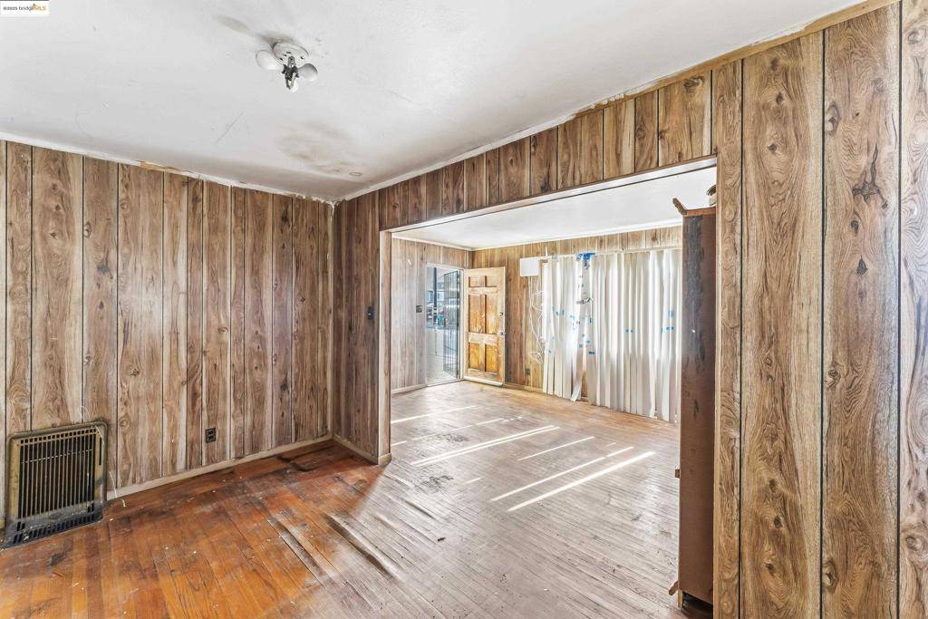 Oakland, CA 94603,1257 104th Avenue