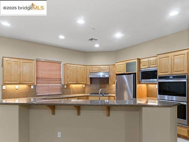 Hayward, CA 94542-2169,28818 Bailey Ranch Road