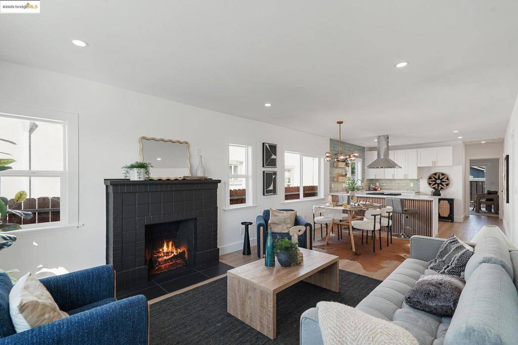 Oakland, CA 94605,2644 77Th Ave