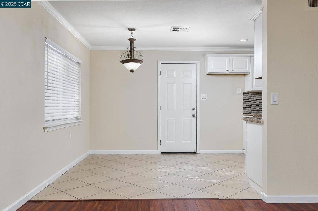 Sacramento, CA 95832,7609 22Nd St