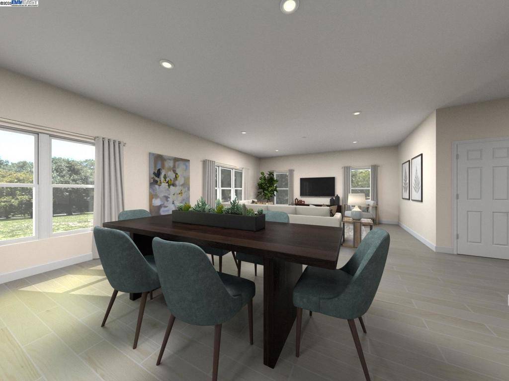 Antioch, CA 94531,5228 Kestrel Street