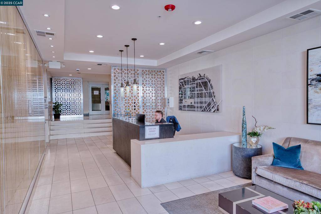 San Francisco, CA 94115,2655 Bush #110