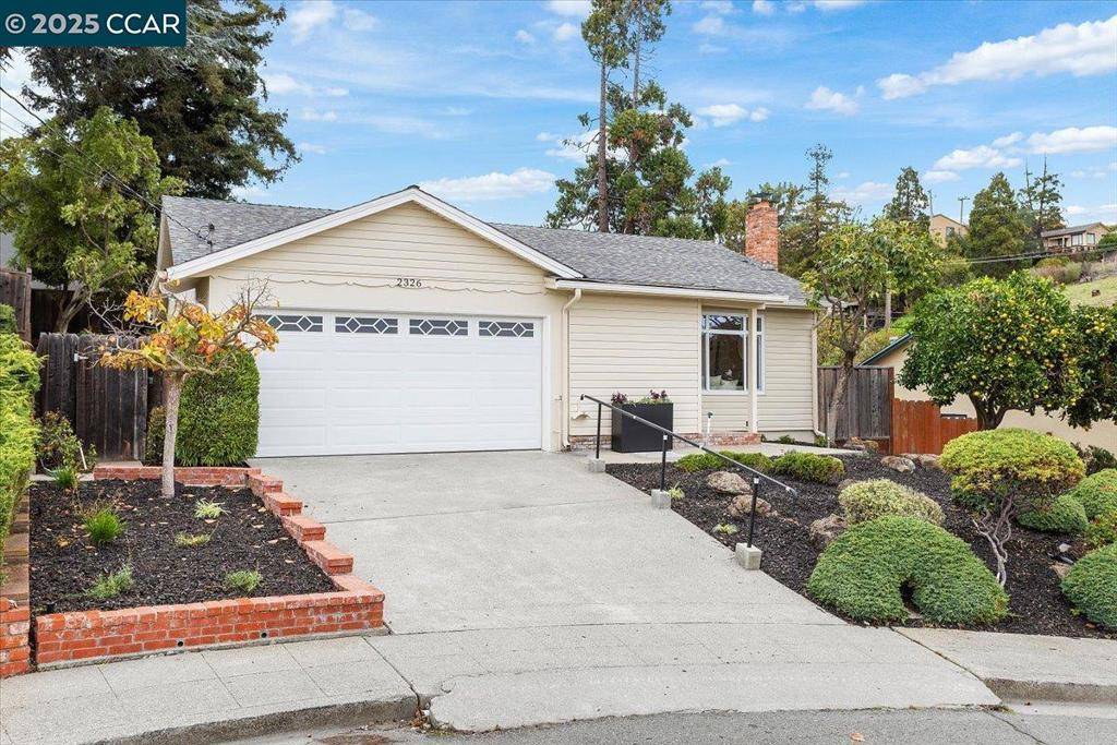 Castro Valley, CA 94546,2326 Bramble Ct