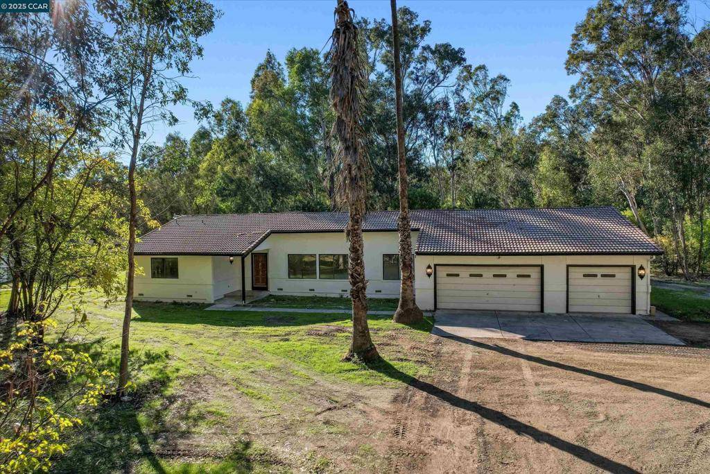 Vacaville, CA 95688,7441 Leisure Town Rd