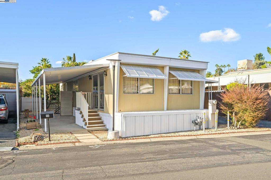 Concord, CA 94520,18 Galloway Dr