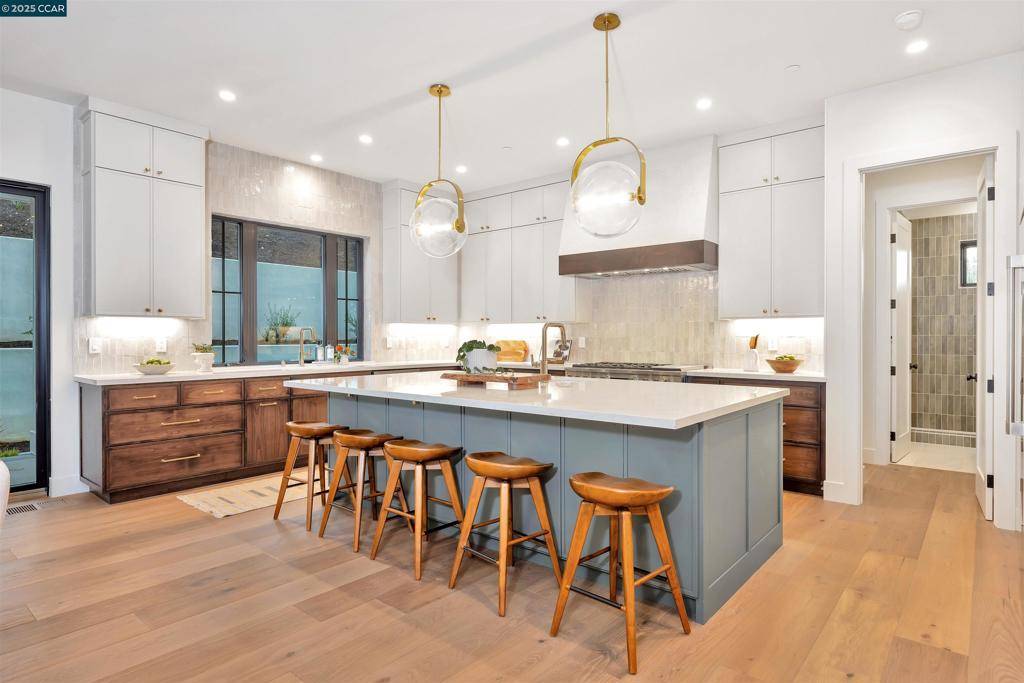 Lafayette, CA 94549,1362 Sunset Loop