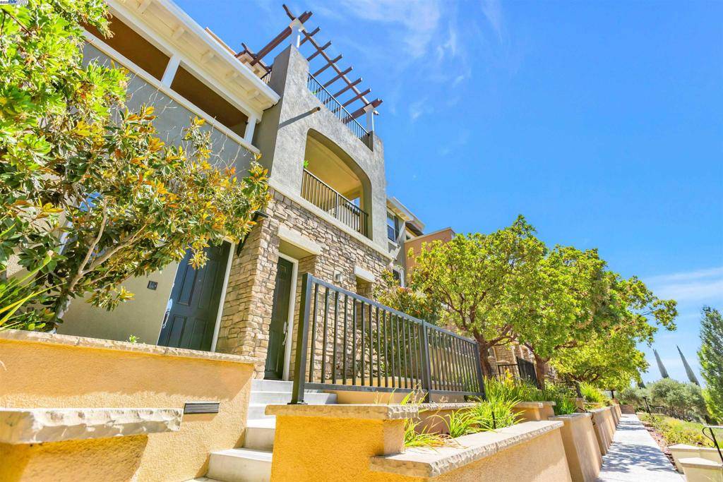 Dublin, CA 94568,3493 Capoterra Way