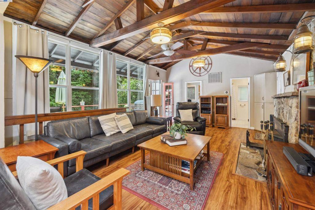 Boulder Creek, CA 95006,495 Primavera Rd