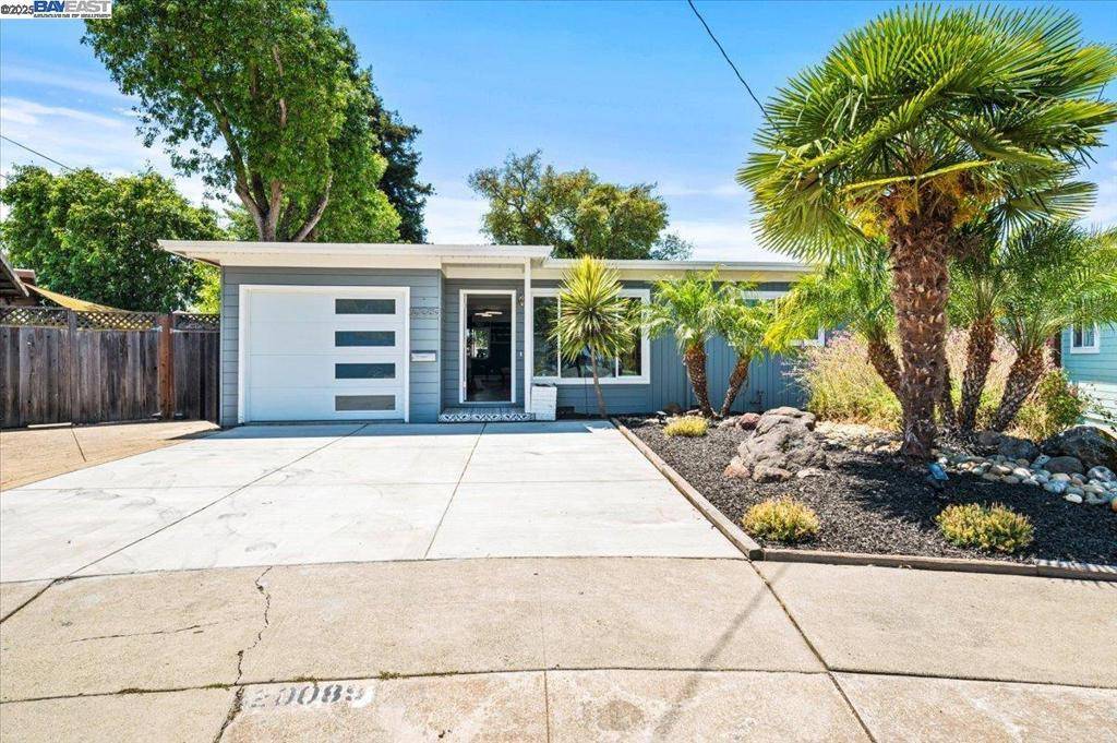 Castro Valley, CA 94546,20089 Emerald Ct