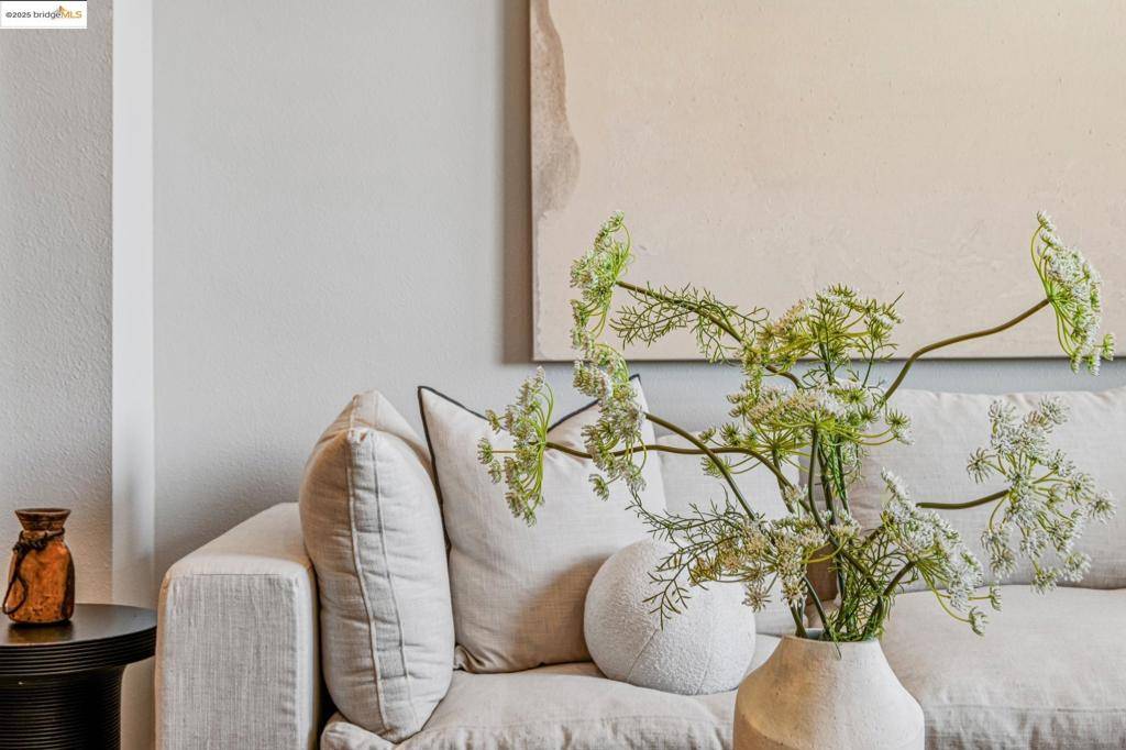 Oakland, CA 94607,2400 Adeline ST #404