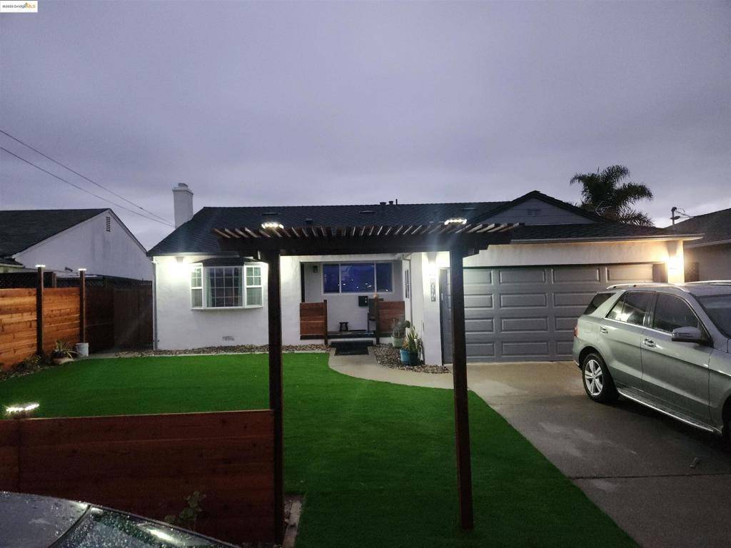 San Leandro, CA 94579-9999,15373 Inverness St