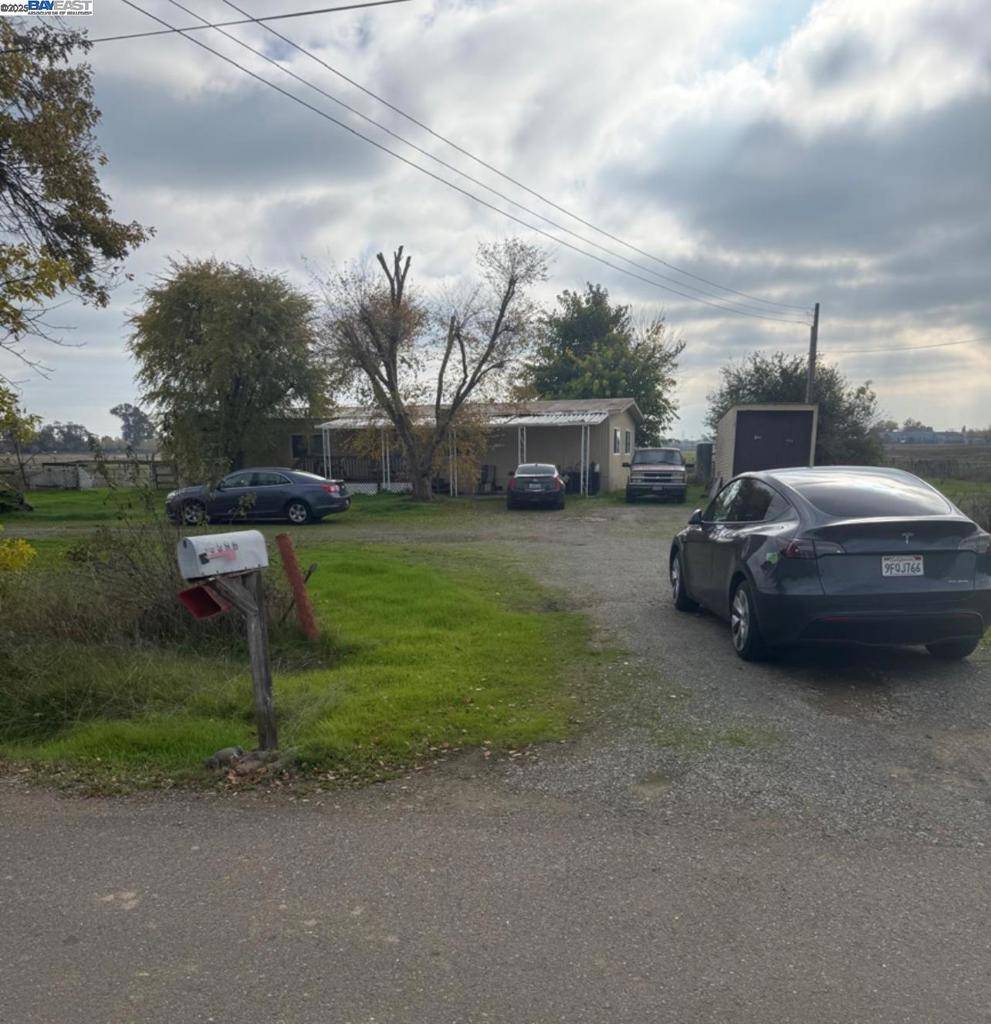 Sacramento, CA 95829,9596 Rogers Rd.