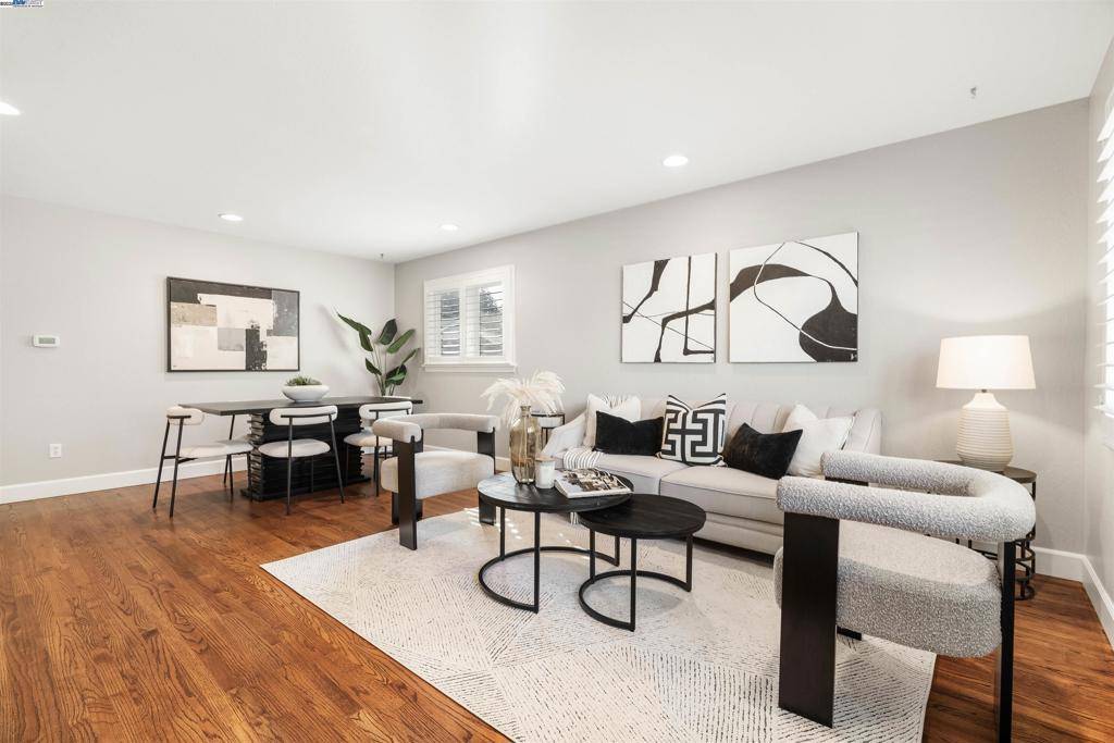 Pleasanton, CA 94566,4050 Silver