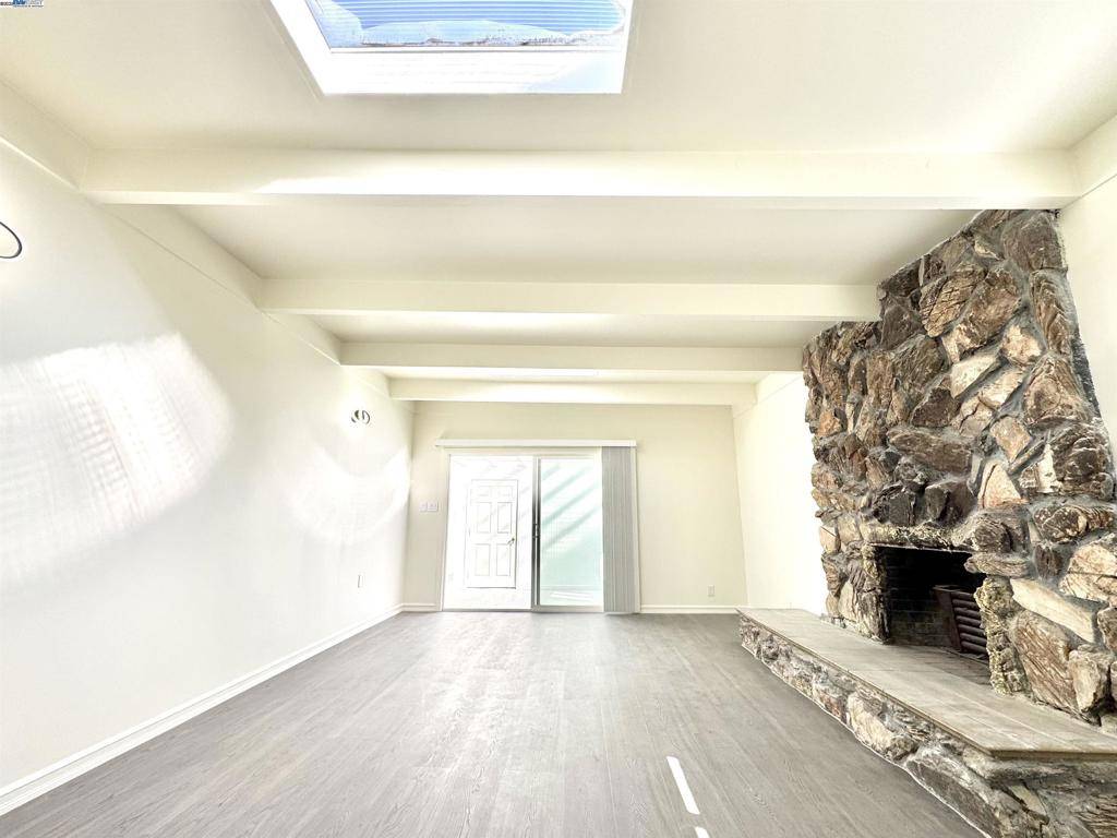 San Leandro, CA 94579-2268,15560 W Calgary St