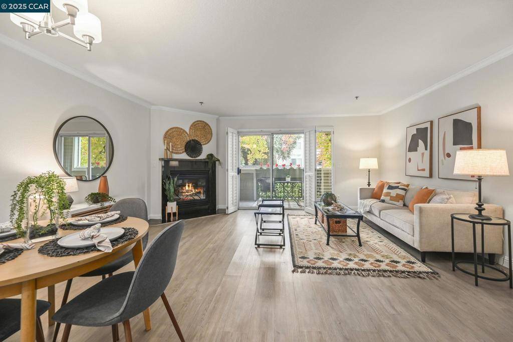 Walnut Creek, CA 94596,2550 Oak Rd. #209