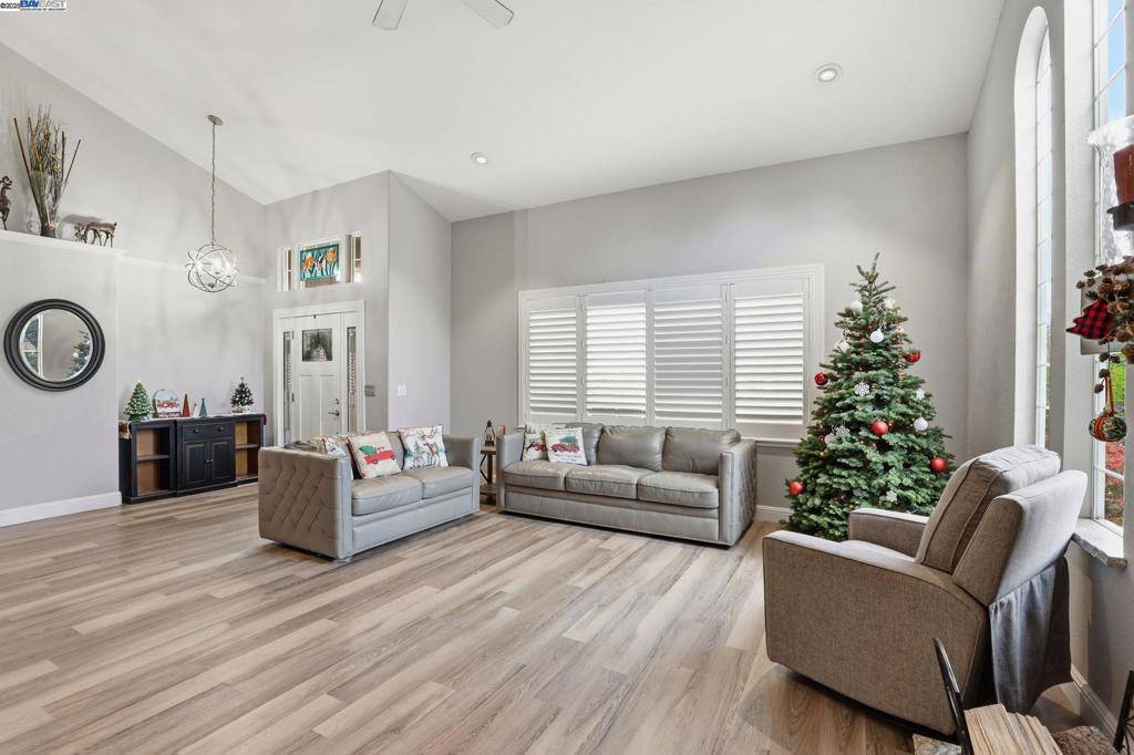 Pleasanton, CA 94566,2891 Calle Reynoso