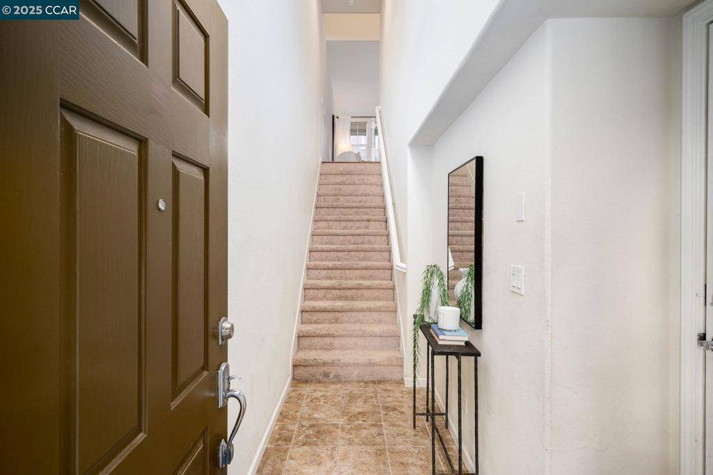 Fremont, CA 94555,34108 Spezia Ter