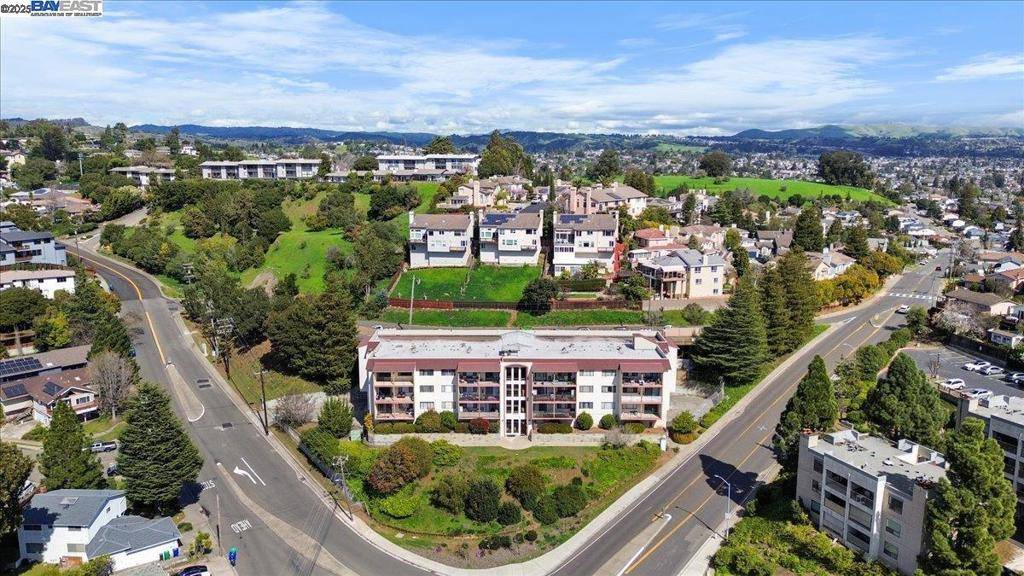 Castro Valley, CA 94546,2500 Miramar Ave #101