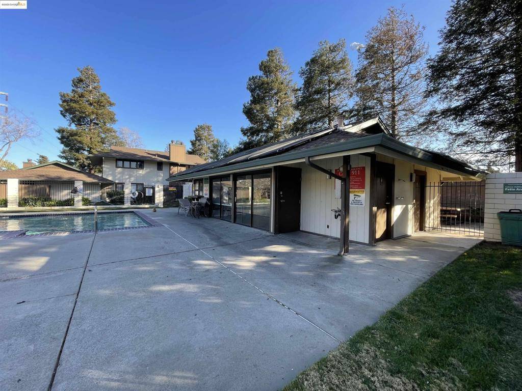 Antioch, CA 94509,2416 Shadow Ln