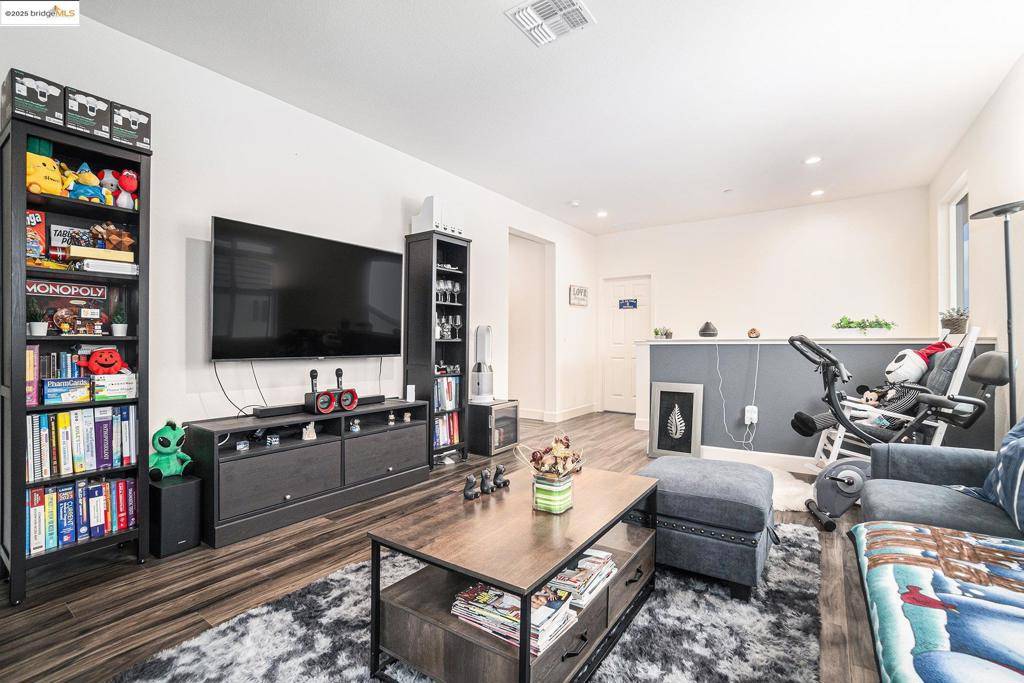 Antioch, CA 94531,4569 Goode St