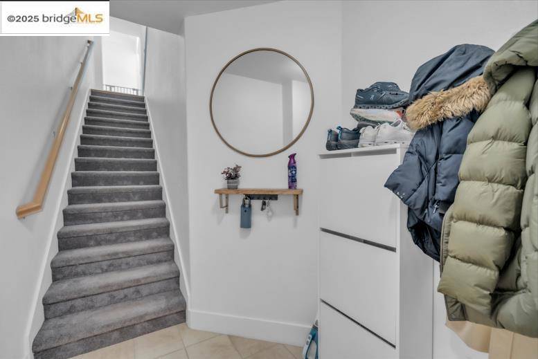 Oakland, CA 94605,6020 Old Quarry Loop