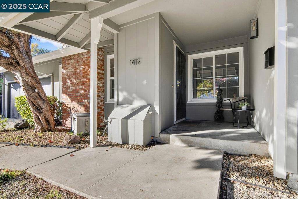 Walnut Creek, CA 94597,1412 Conejo Way