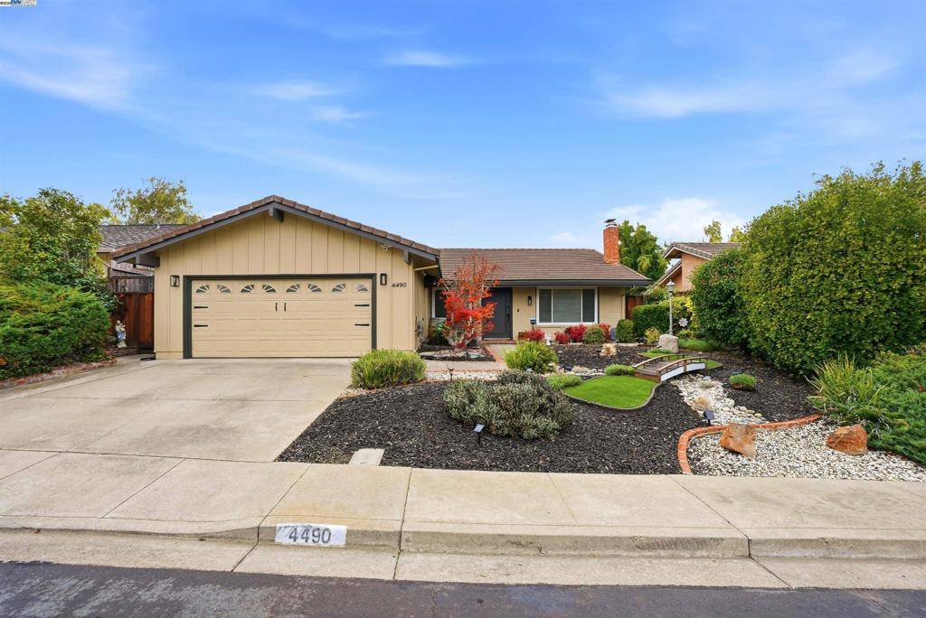 Concord, CA 94521,4490 Buckthorn Ct