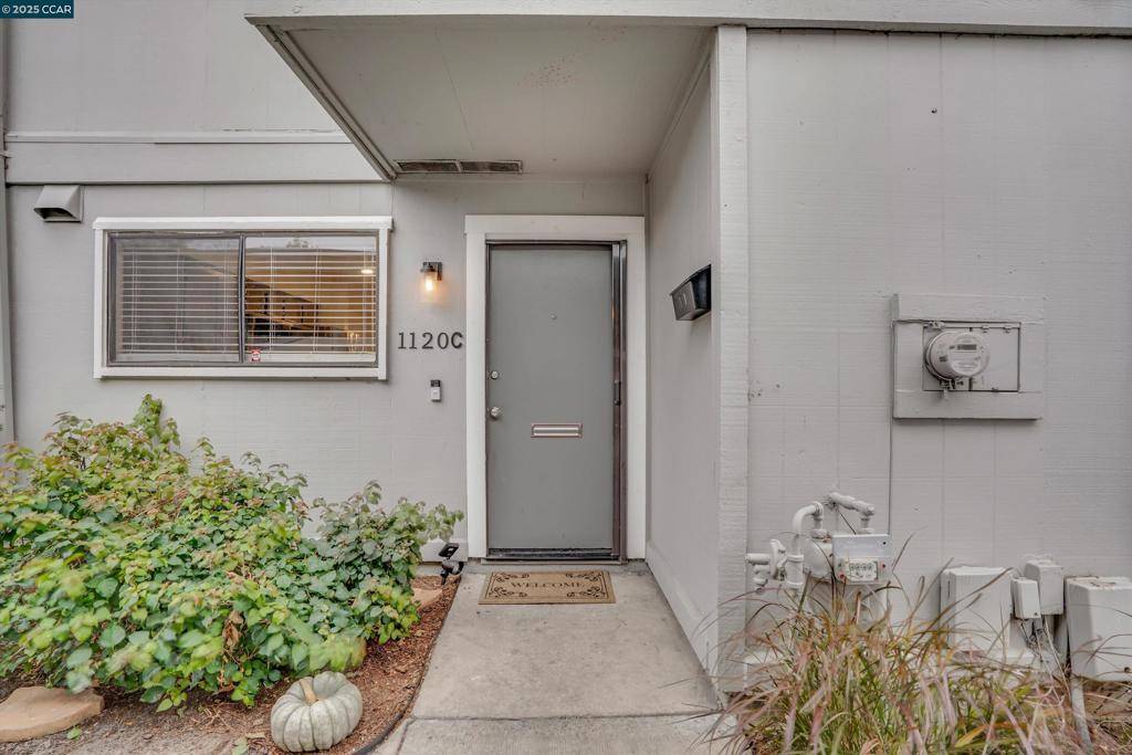 Concord, CA 94521,1120 Kenwal Rd #C