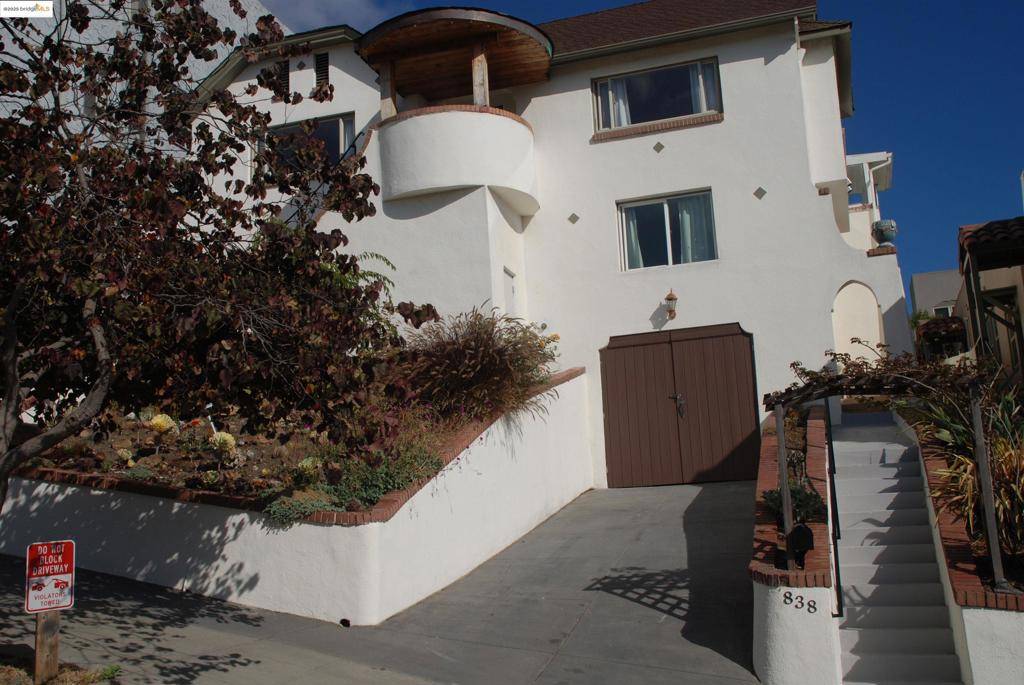 Oakland, CA 94610,838 Vermont St