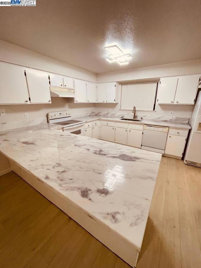 Citrus Heights, CA 95610,7963 ARCADE LAKE LANE #86